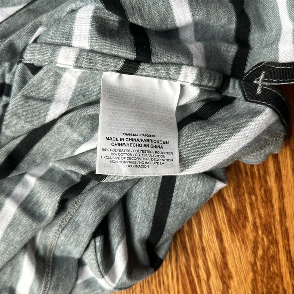 Men’s Nike Running Dri-Fit striped shirt, size Medium